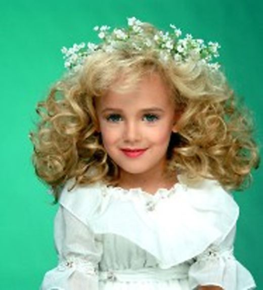 Handwriting Expert Says Jonbenet Ramsey S Mum Patsy Wrote The Ransom Note Found At Murder Scene Nz Herald