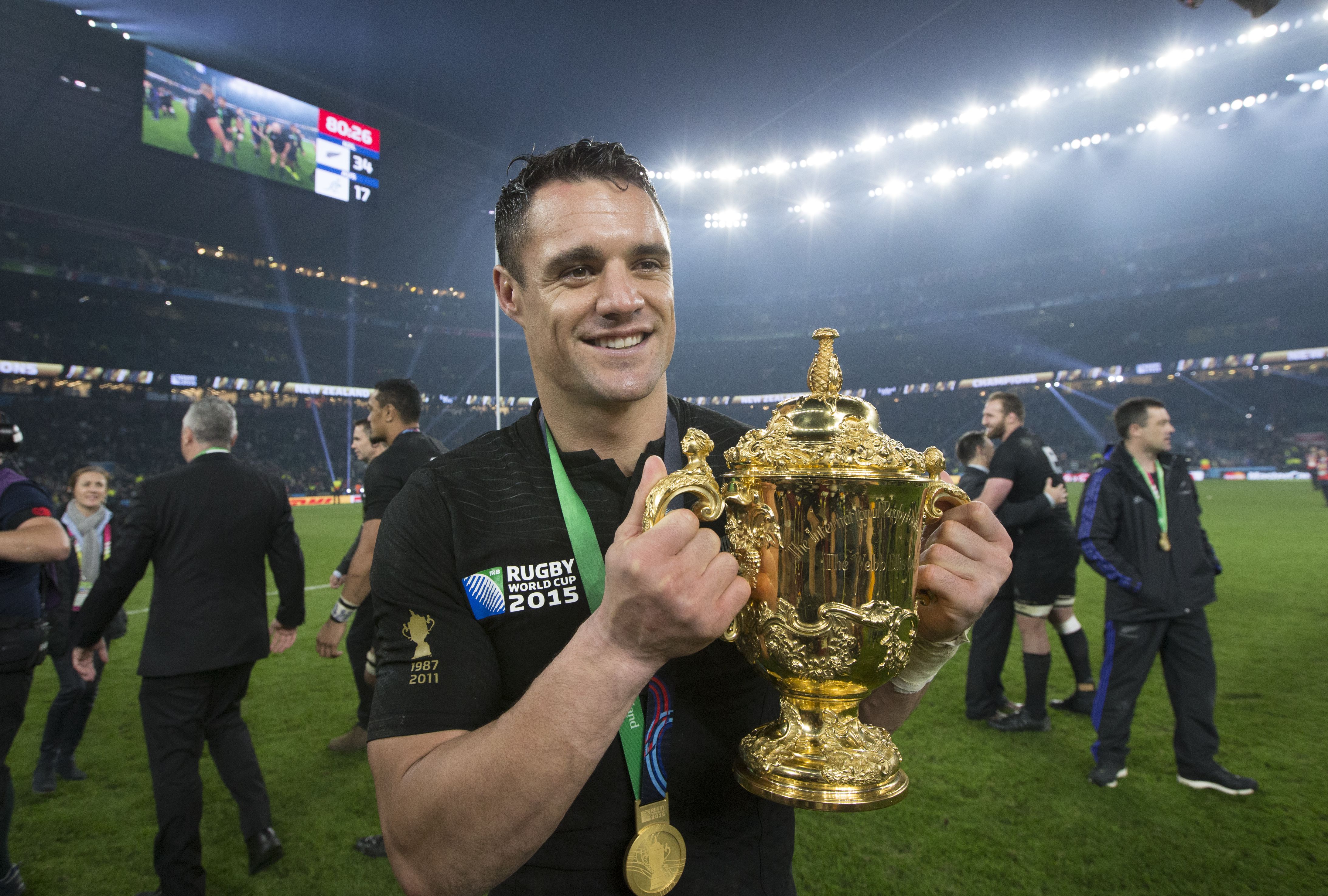 Off The Posts: Dan Carter gets over his 'fear' of retirement in new  documentary - NZ Herald