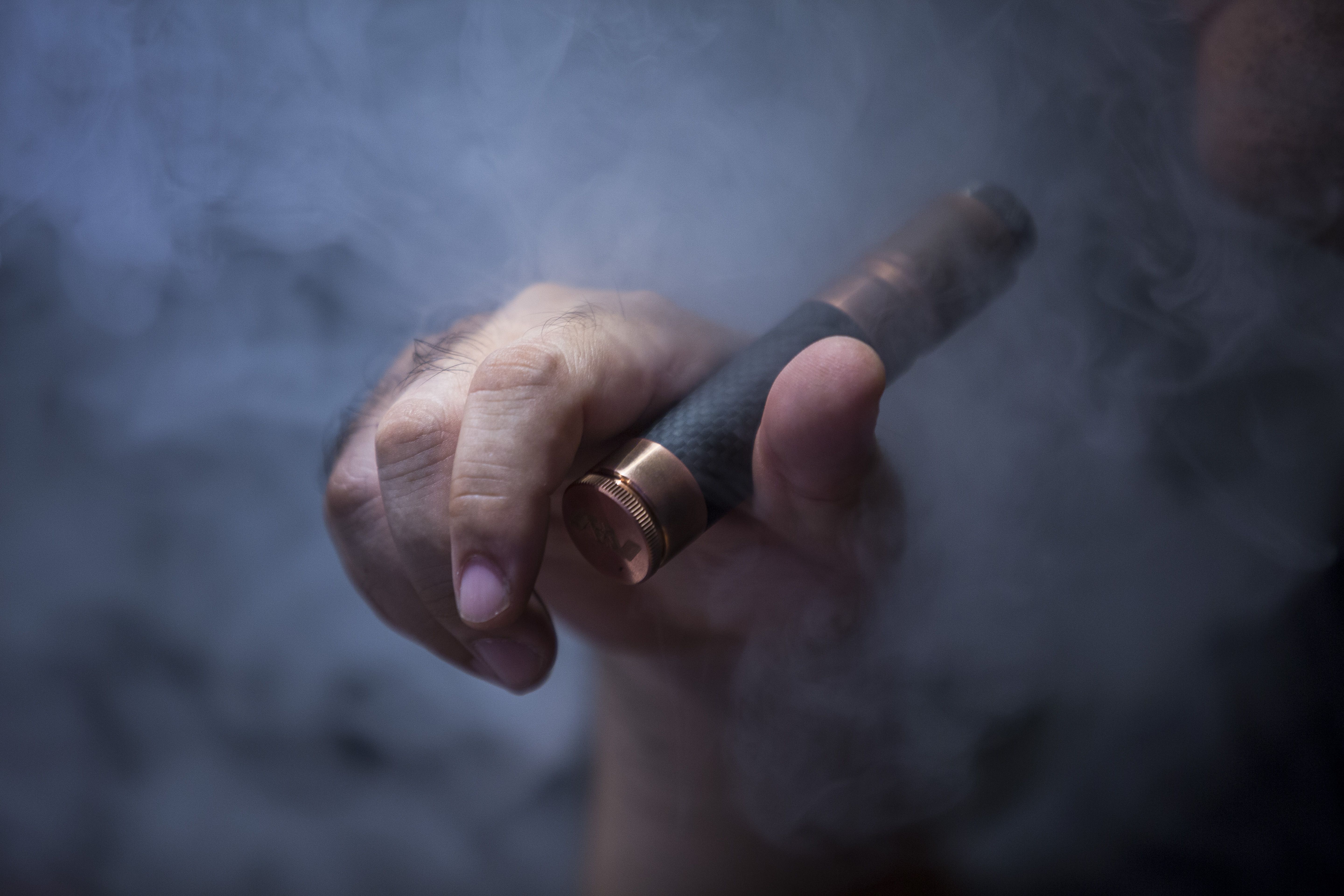 Vaping the new oil rush as big tobacco eyes NZ NZ Herald