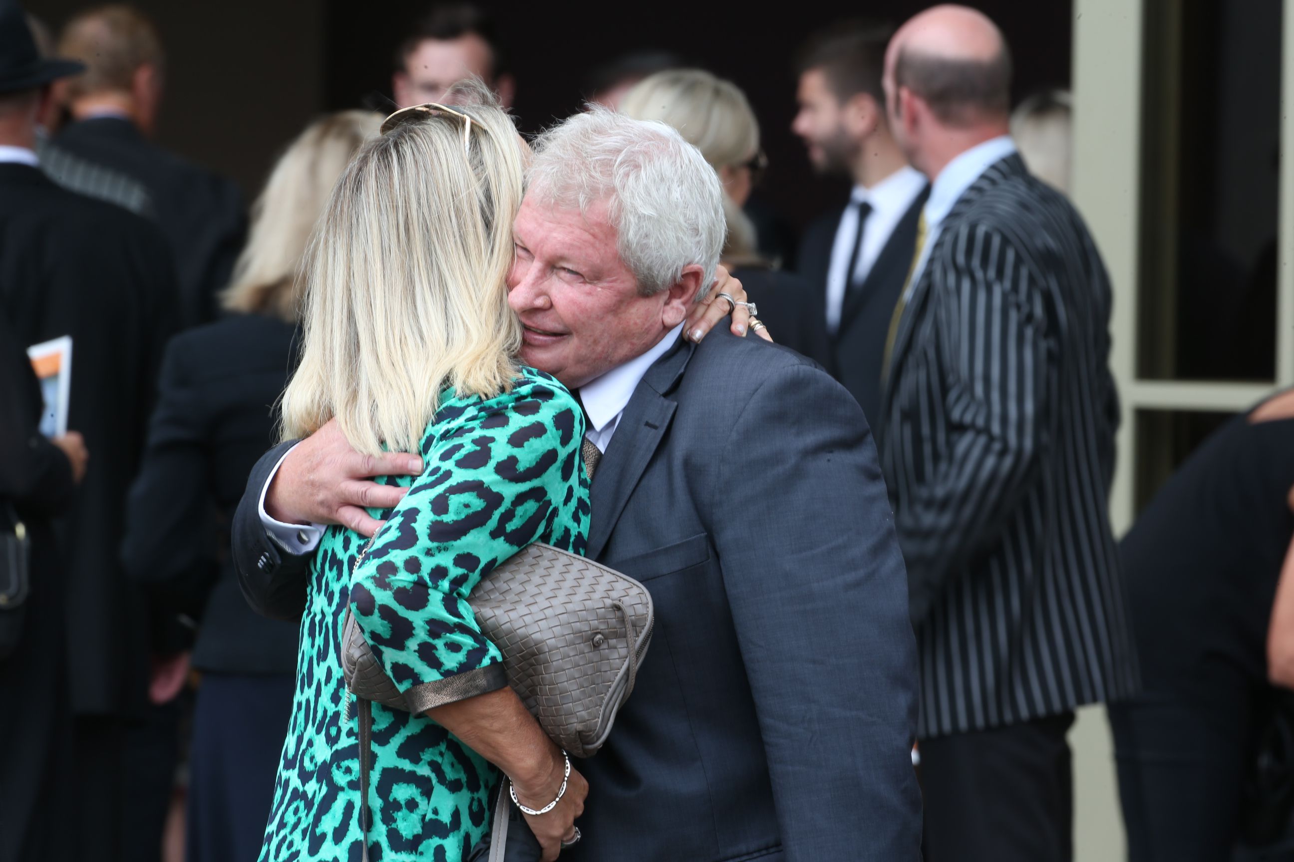 Russell Crowe was pallbearer at cousin Martin Crowe's funeral