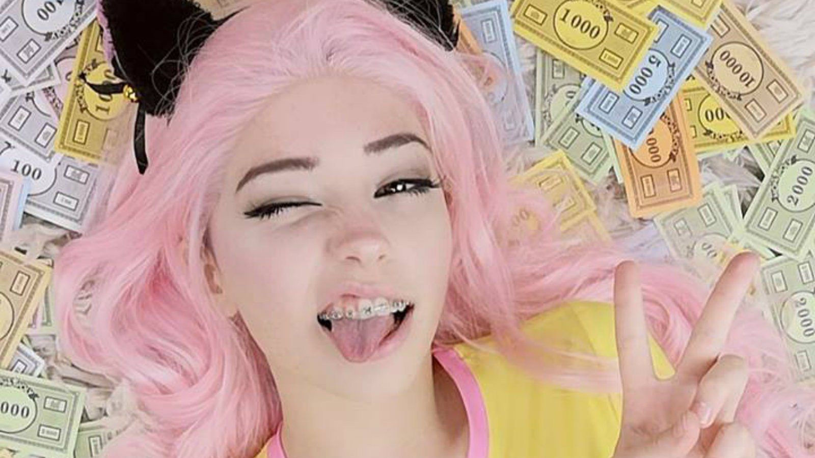 British 'gamer girl' Belle Delphine selling bathwater to 'thirsty