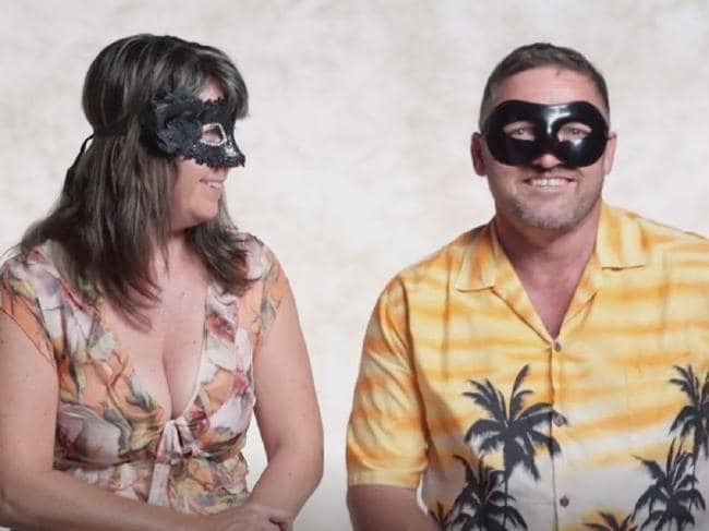 New Zealand Swingers - Couples reveal what really happens at swingers parties - NZ Herald