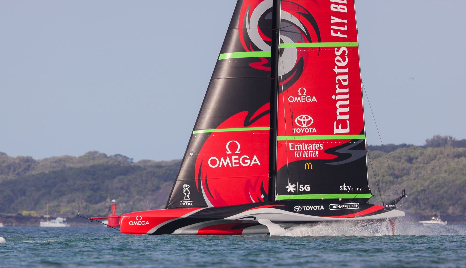 America's Cup Team New Zealand Set a new Speed Record on a Land Yacht –  Robb Report