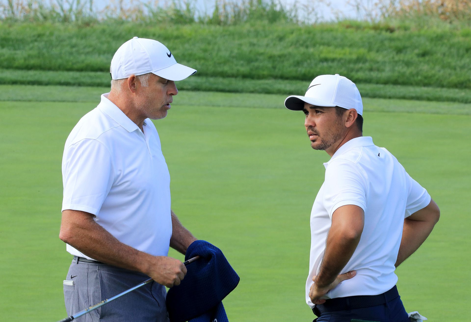 Golf Kiwi Caddie Steve Williams Sacked By Former World No 1 Jason Day After Just Two Months Nz Herald