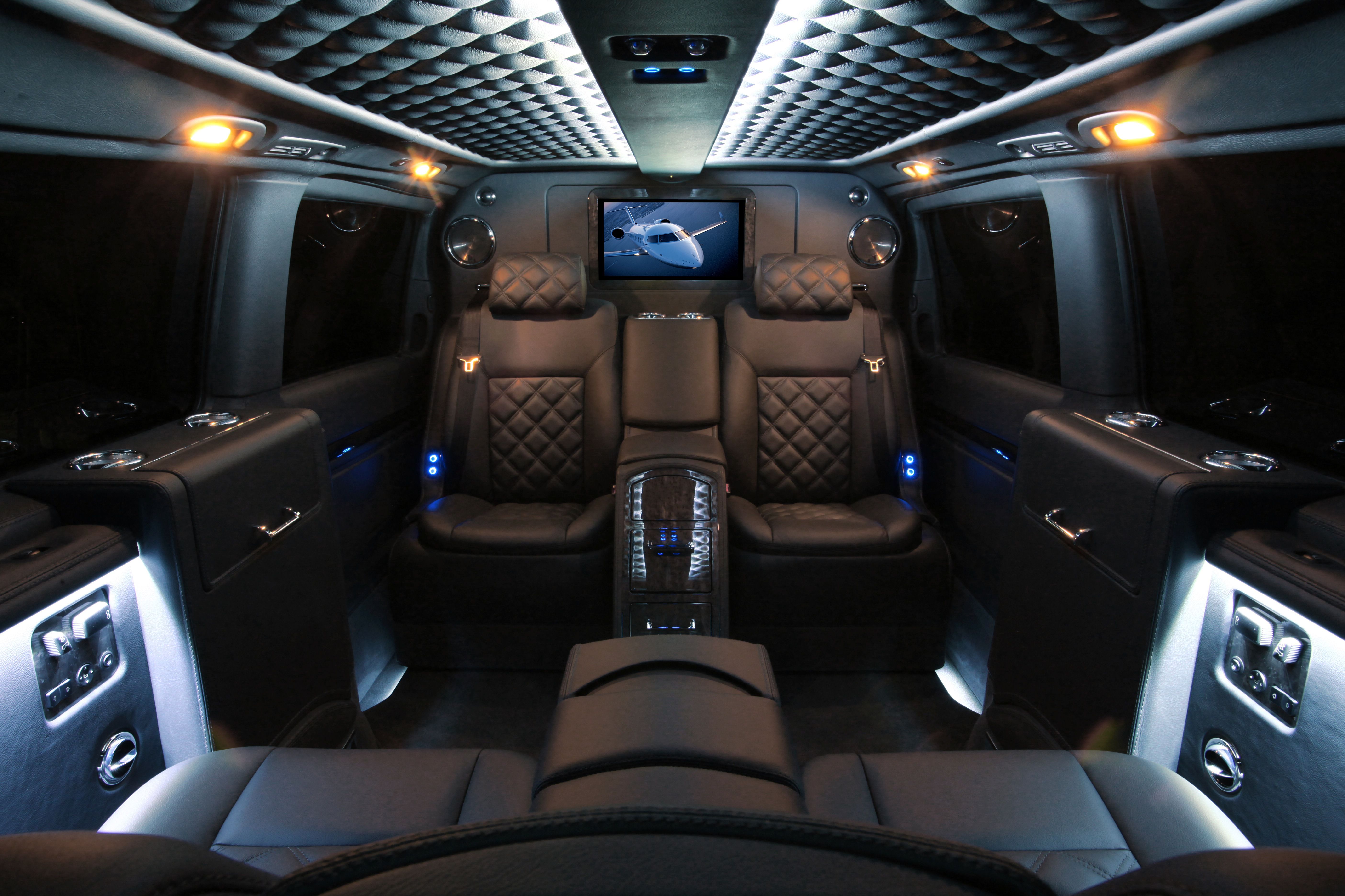 Mercedes-Benz Viano with Custom Interior : r/ifiwonthelottery