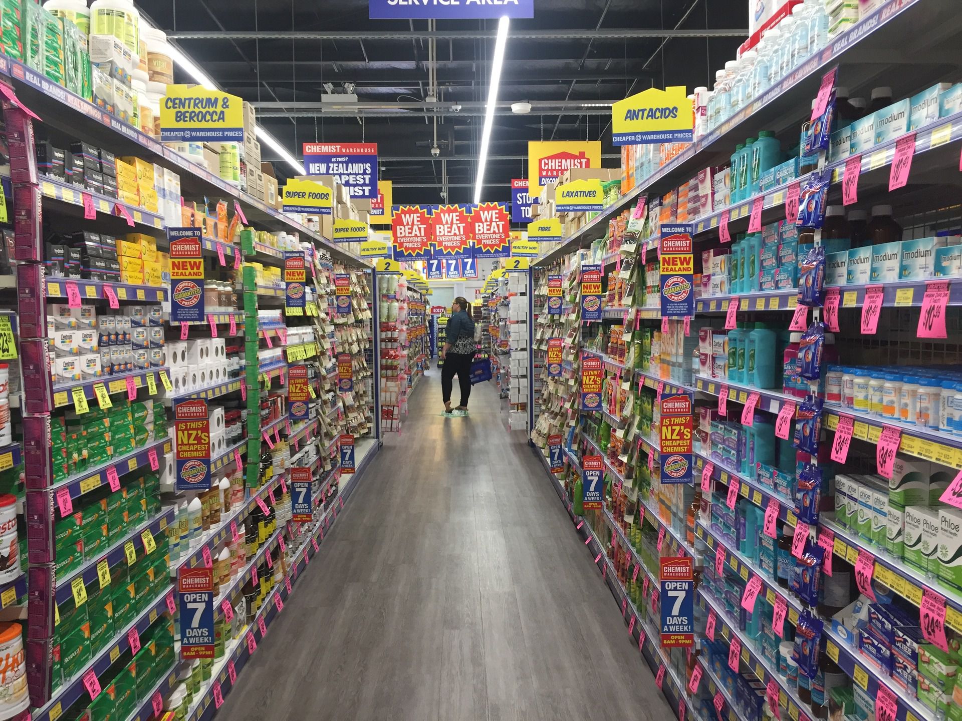Chemist Warehouse shakes sector, eating into smaller pharmacies