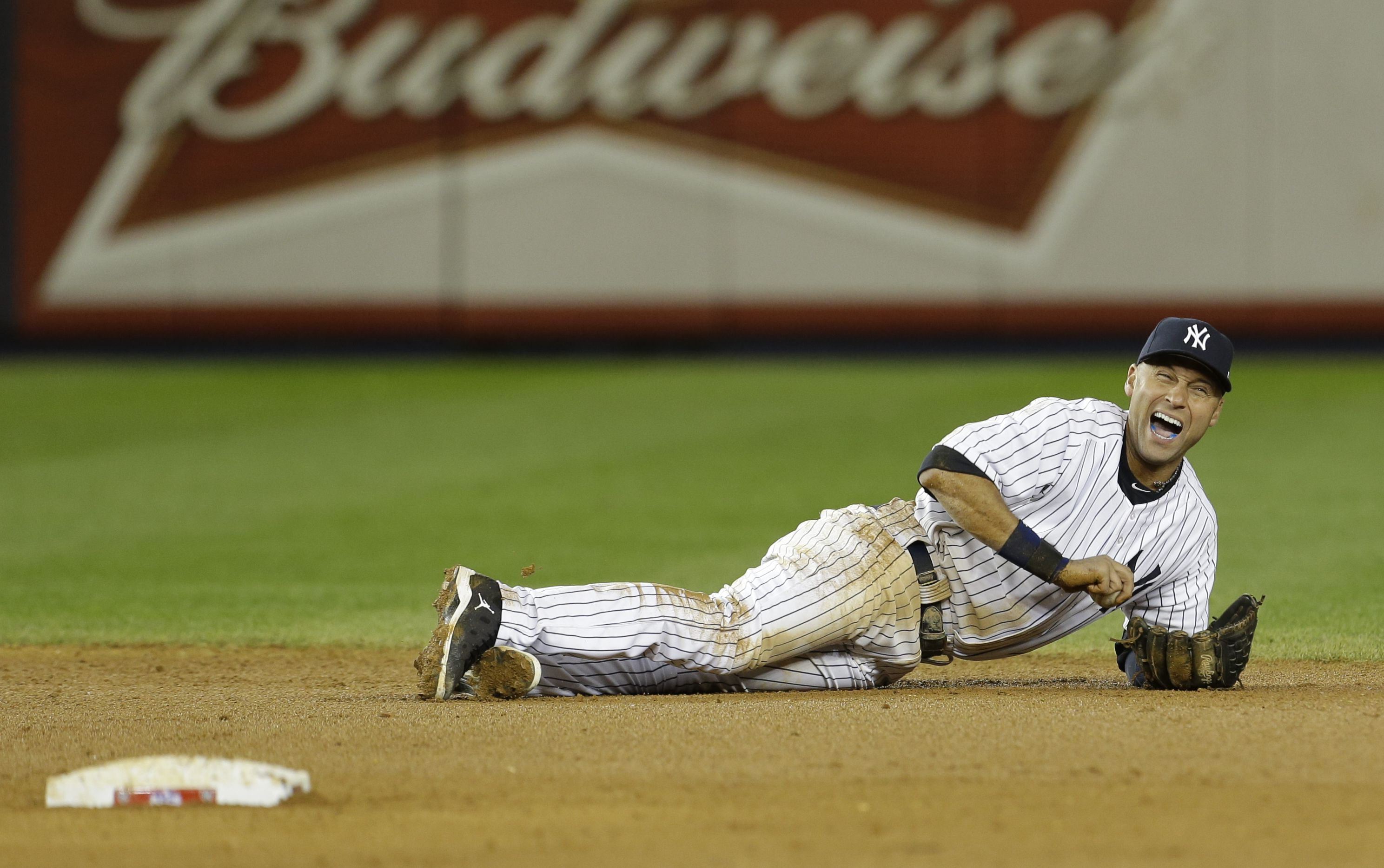 Derek Jeter Becomes the Yankees' Newest Immortal - The New York Times